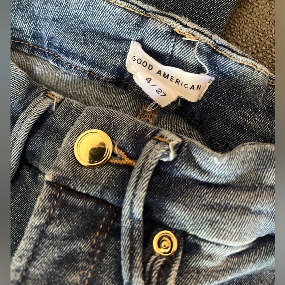 Good American Jeans - Picture 2 of 6